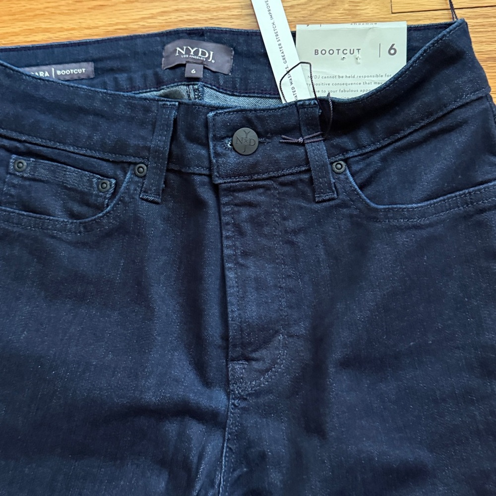 NYDJ-Barbara bootcut 6/33” inseam - Picture 3 of 7